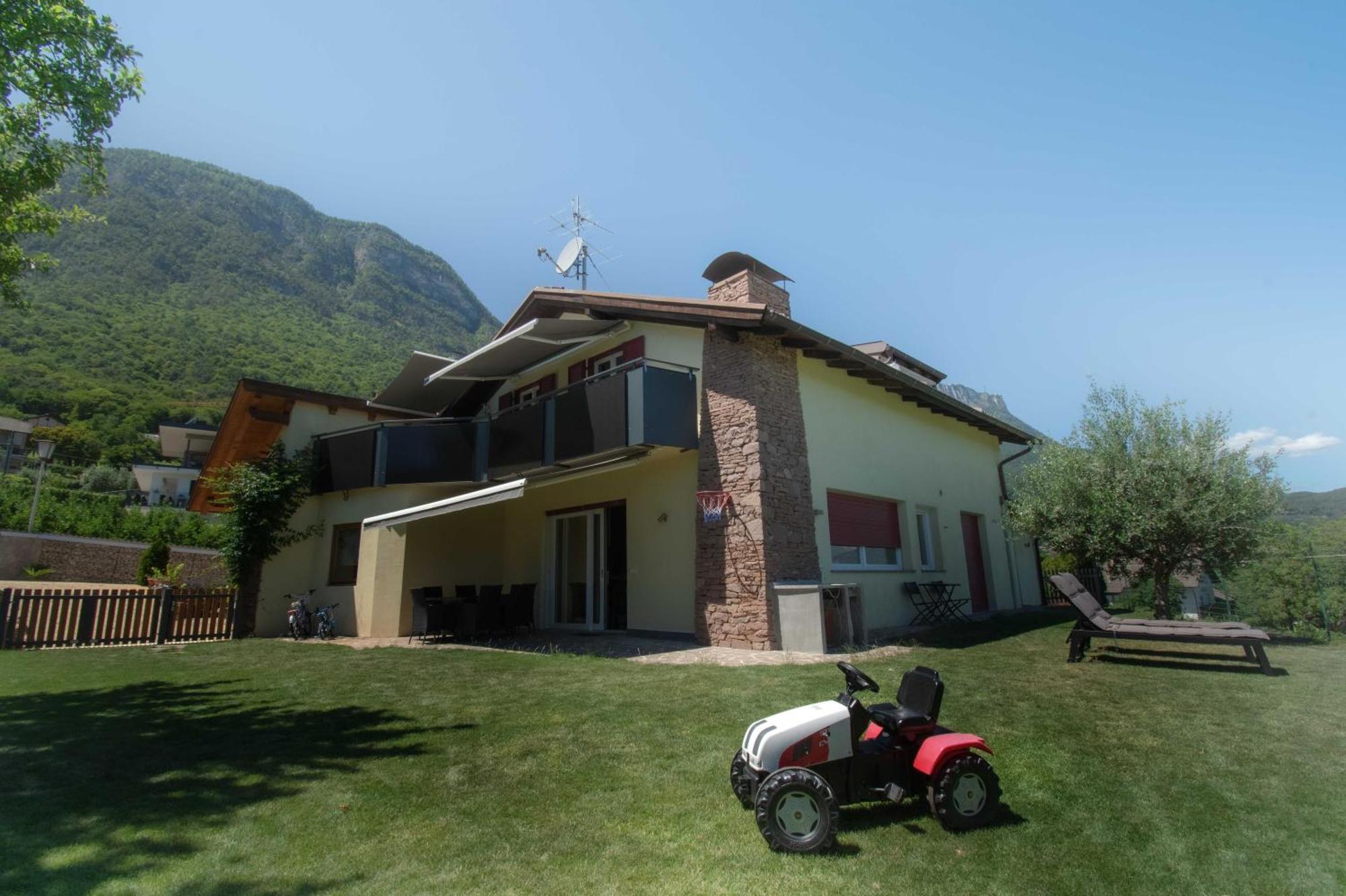 Melaniesguesthouse 4 Zimmerwohnung Caldaro Luaran gambar