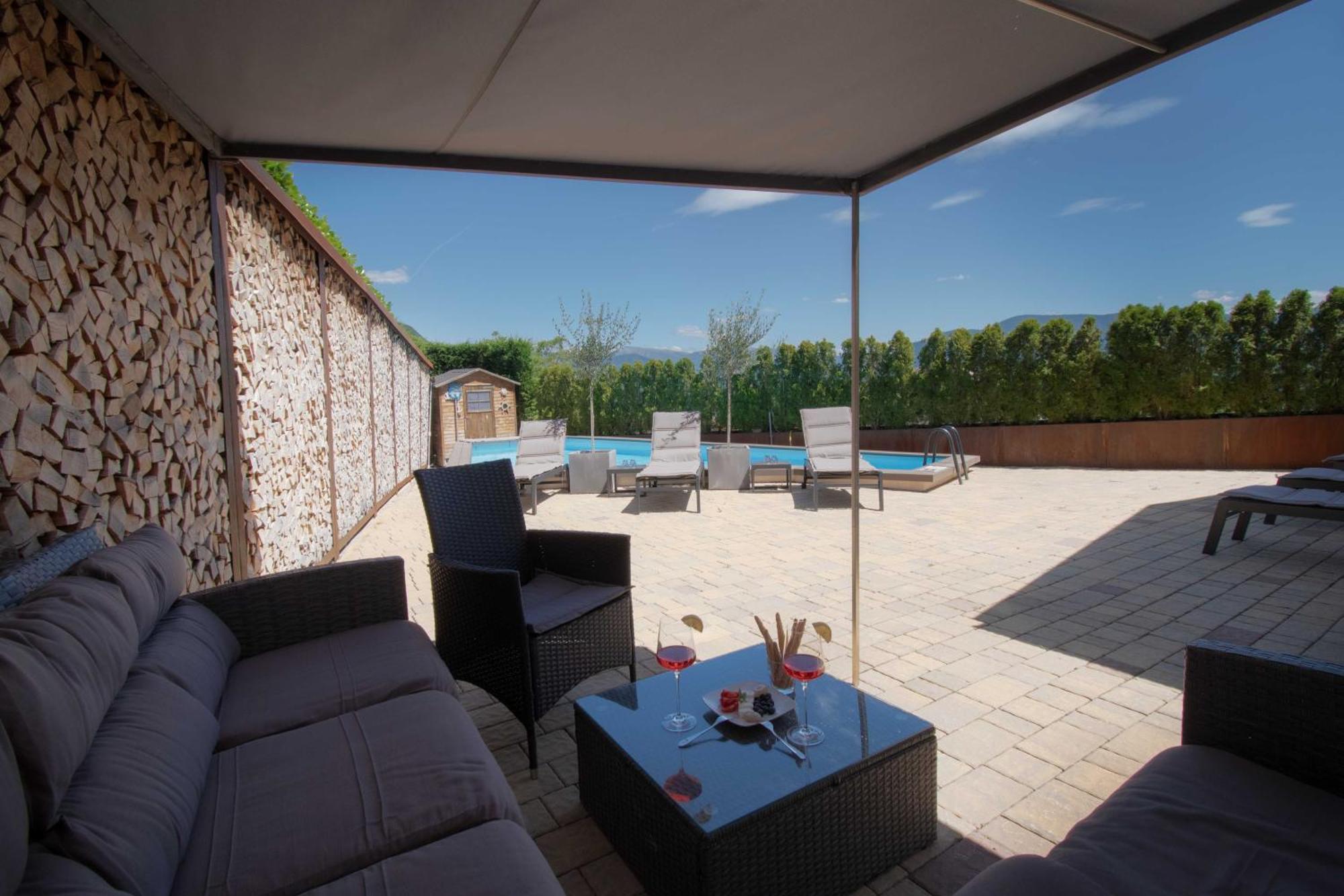 Melaniesguesthouse 4 Zimmerwohnung Caldaro Luaran gambar